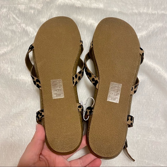 NEW Blowfish Malibu Pixi Leopard Print Strappy Sandals - Picture 10 of 11